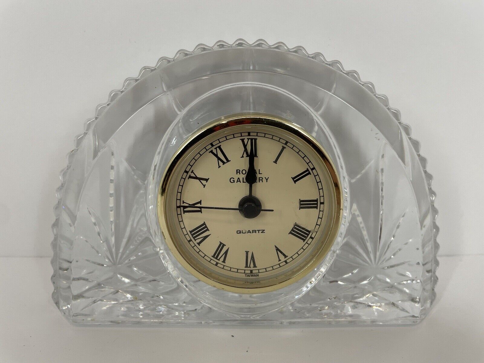 Royal Gallery Clock Crystal Legends By Godinger Works