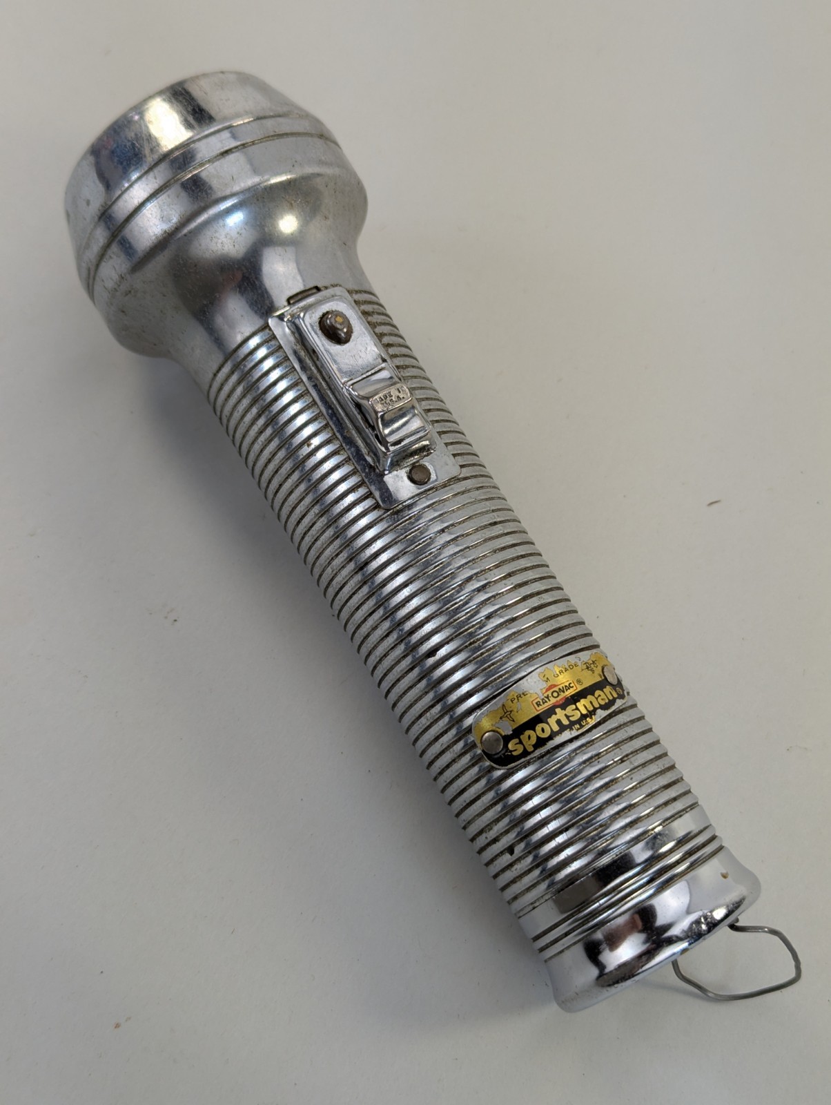 Vintage 1960’s Ray-O-Vac Sportsman's Metal Flashlight 2 D Cell USA Chrome Vintage 1960’s Ray-O-Vac Sportsman's Metal Flashlight 2 D Cell USA Chrome
