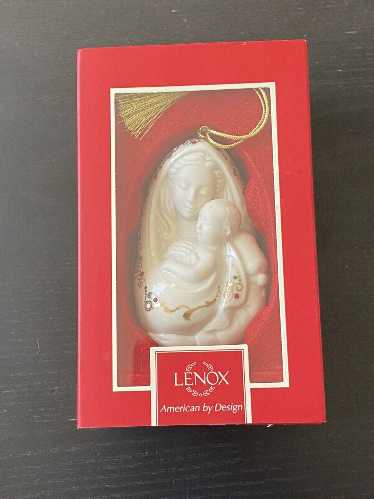 Lenox Madonna And Child Ornament Gold Trim & Design With Box 771900