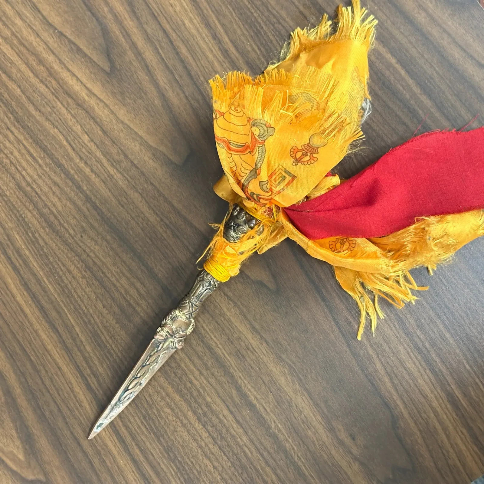 Ornate Metal Ritual Dagger Tibetan Style Deity Face Pommel Silk Wrapped 7.5 in Ornate Metal Ritual Dagger Tibetan Style Deity Face Pommel Silk Wrapped 7.5 in