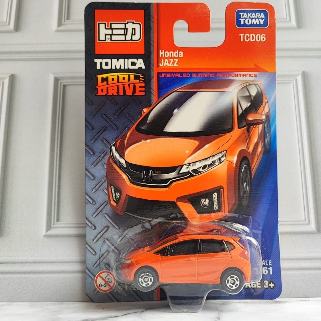 Honda Jazz (Orange) Cool drive Tomy Tomica ORANGE Honda Jazz (Orange) Cool drive Tomy Tomica ORANGE