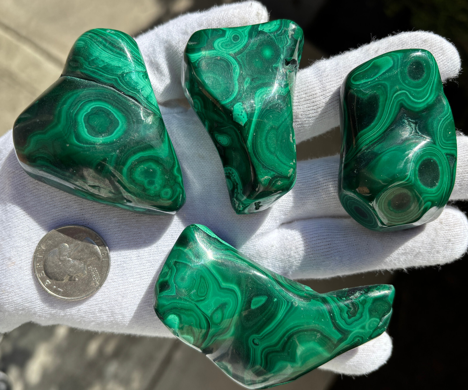 USA SALE 402g LOT MALACHITE POLISHED XL TUMBLE PALMSTONE SIZE PALM STONE STONES USA SALE 402g LOT MALACHITE POLISHED XL TUMBLE PALMSTONE SIZE PALM STONE STONES
