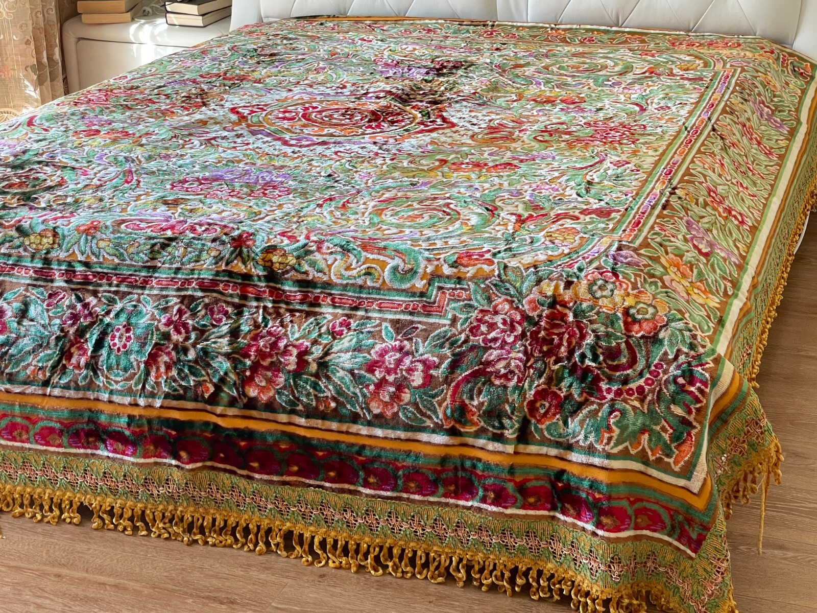 WONDERFUL VINTAGE BOROGUE STYLE BROKADE VELVET BEDSPREAD ITALY UNUSED WONDERFUL VINTAGE BOROGUE STYLE BROKADE VELVET BEDSPREAD ITALY UNUSED