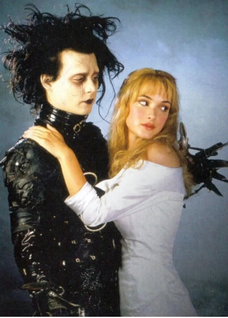 Johnny Depp & Winona Ryder 8x10 Sexy photo Edward Scissorhands Tim Burton Movie 