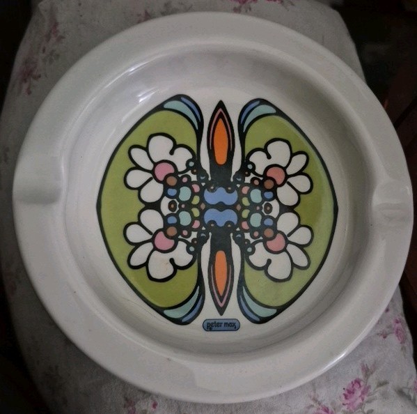 Original 1960s Peter Max vintage ASHTRAY China by Iroquois Original 1960s Peter Max vintage ASHTRAY China by Iroquois