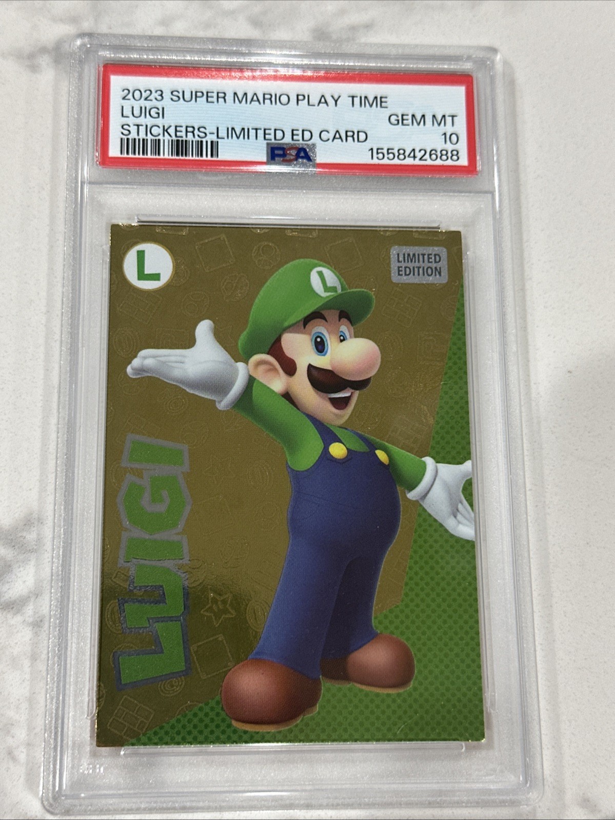 2023 Panini Super Mario Gold Limited Edition Luigi Psa 10