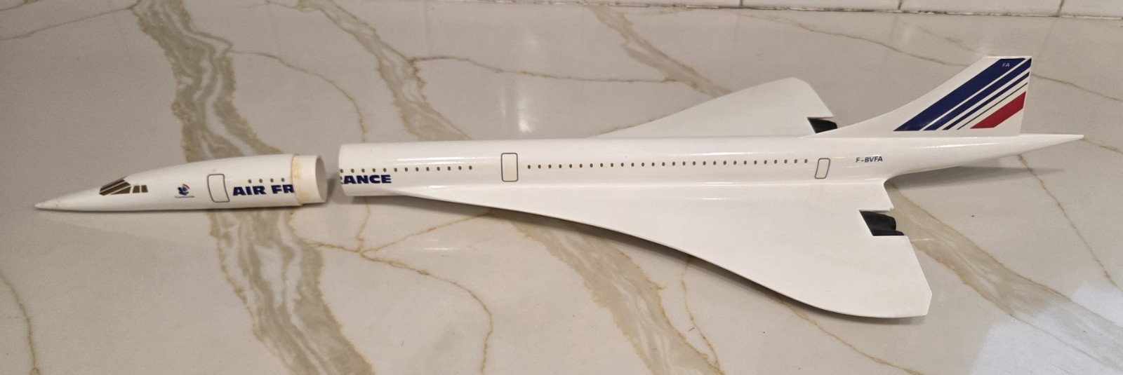 Rare AIR FRANCE CONCORDE 1:100 Model Gold Window Cockpit, Removeable Nose Rare AIR FRANCE CONCORDE 1:100 Model Gold Window Cockpit, Removeable Nose
