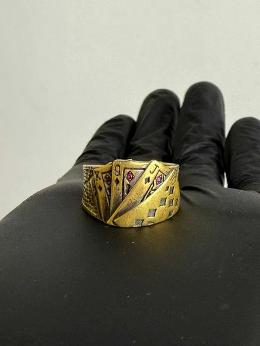 Exclusive "Royal Flush" Vintage Ring — Poker & Casino Exclusive "Royal Flush" Vintage Ring — Poker & Casino