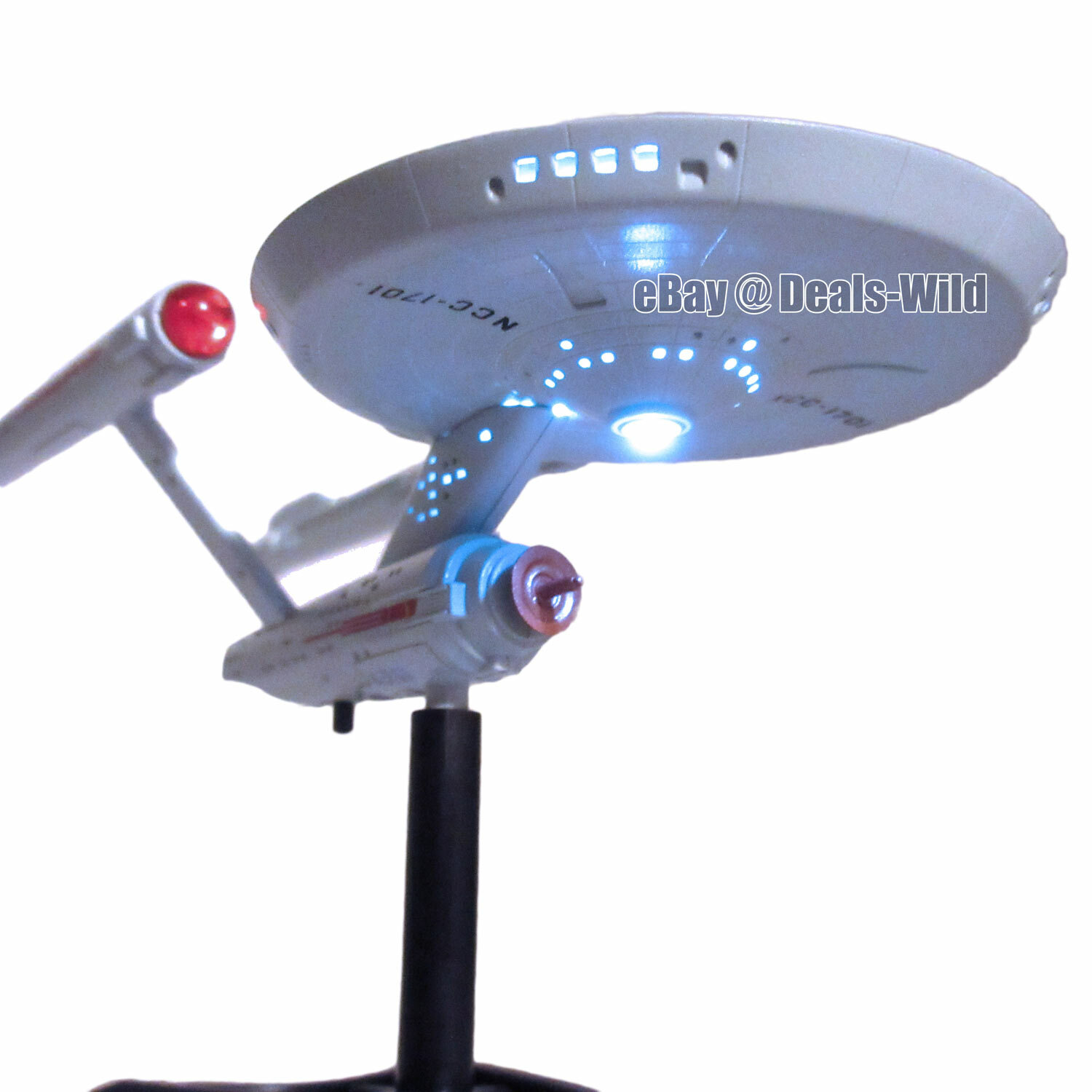 Star Trek USS Enterprise Light Up NCC-1701 Ship Desk Display Model TOS Original Star Trek USS Enterprise Light Up NCC-1701 Ship Desk Display Model TOS Original