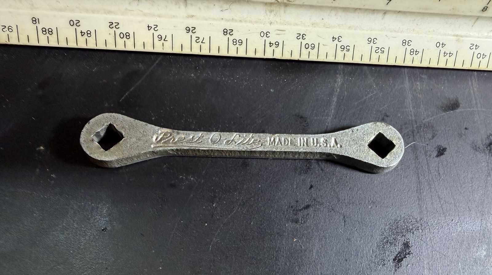 Vintage Prest-O-Lite Acetylene Tank Wrench Key Tool Made In USA Model T Gas Lamp Vintage Prest-O-Lite Acetylene Tank Wrench Key Tool Made In USA Model T Gas Lamp