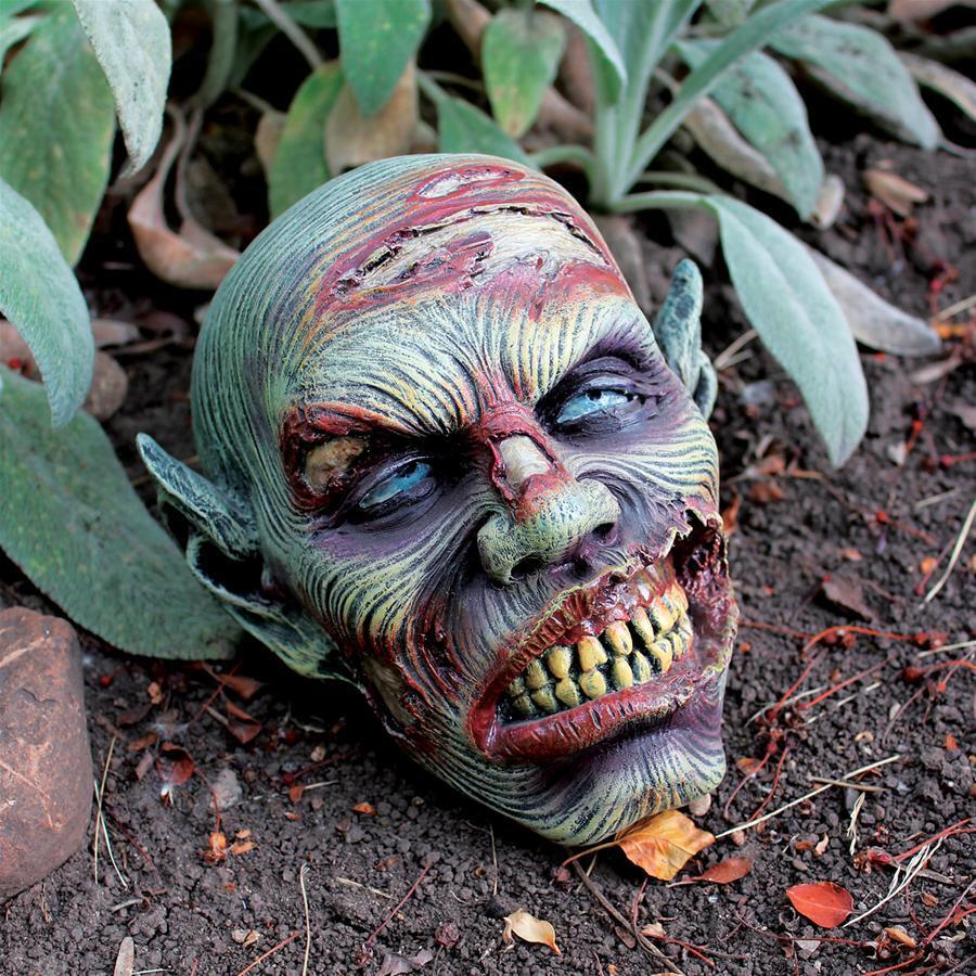 The Walking Dead Gothic Flesh Hungry Zombie Head Goulish Halloween Garden Decor