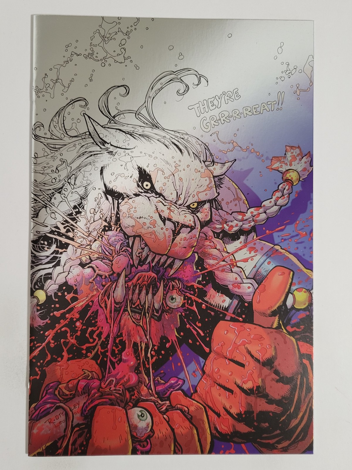 Invincible #19 Image 2022 NM 9.4 NYCC Silver Partial Color Excl 1st Battle Beast Invincible #19 Image 2022 NM 9.4 NYCC Silver Partial Color Excl 1st Battle Beast