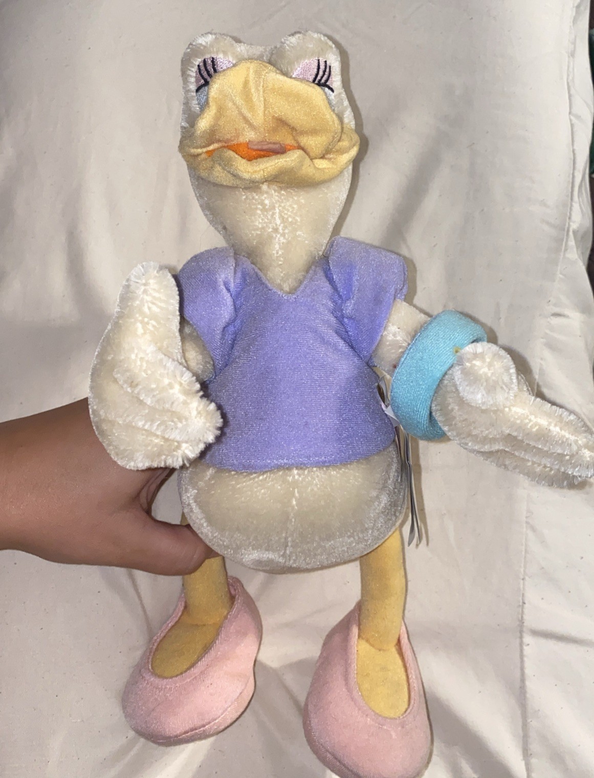 Steiff , Daisy Duck, Disney Showcase Collection, limited edition (No bow) Steiff , Daisy Duck, Disney Showcase Collection, limited edition (No bow)