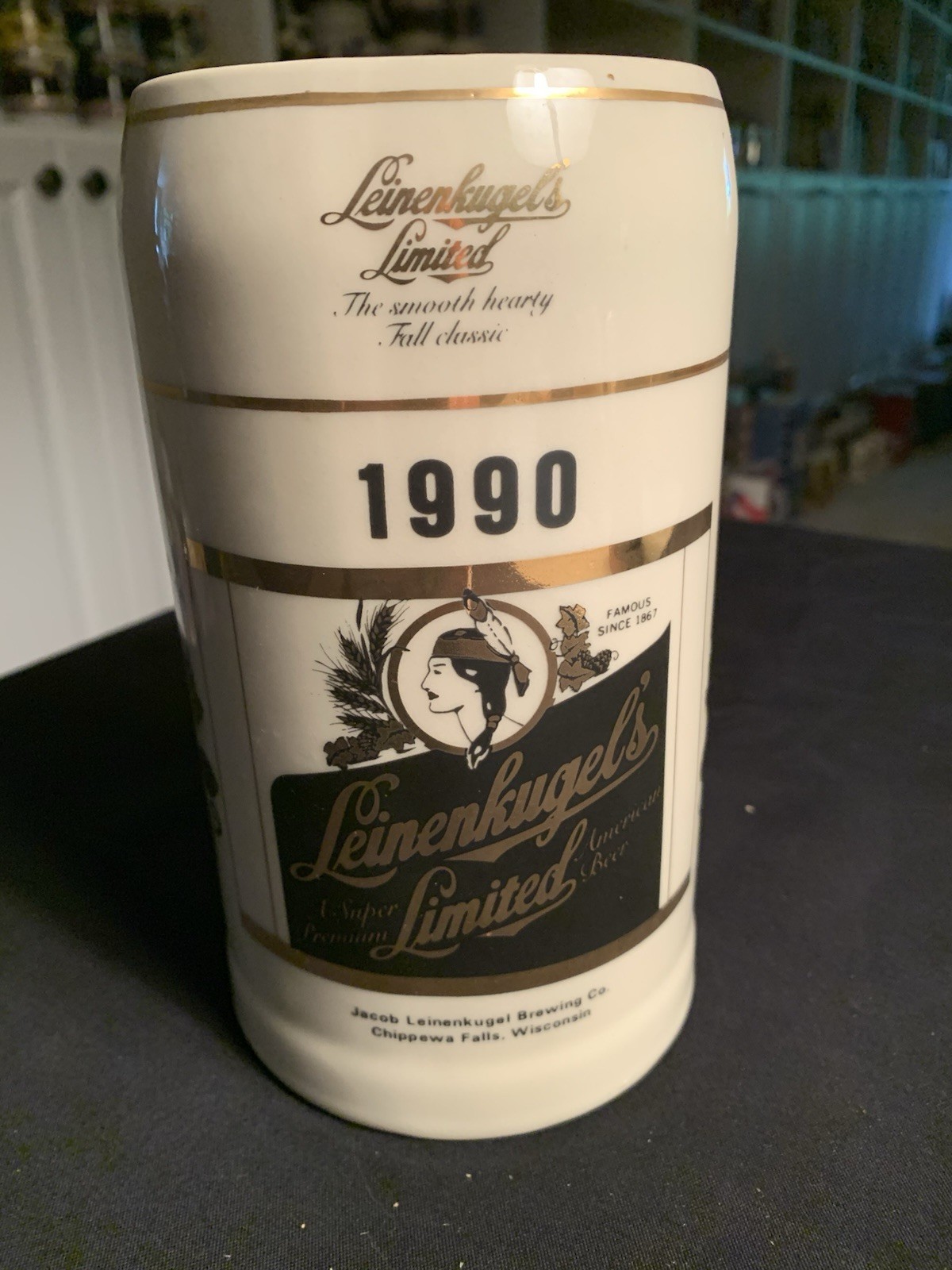 1990 Leinenkugel Limited Edition 1/1800 Gold Trim 1990 Leinenkugel Limited Edition 1/1800 Gold Trim
