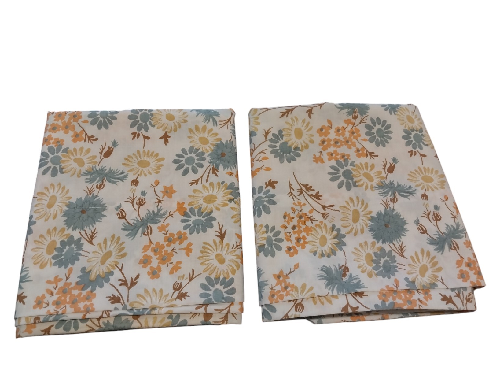 Vintage 70's Set of 2 Flower Power Kitchy Standard Pillowcases Bedroom Vintage 70's Set of 2 Flower Power Kitchy Standard Pillowcases Bedroom