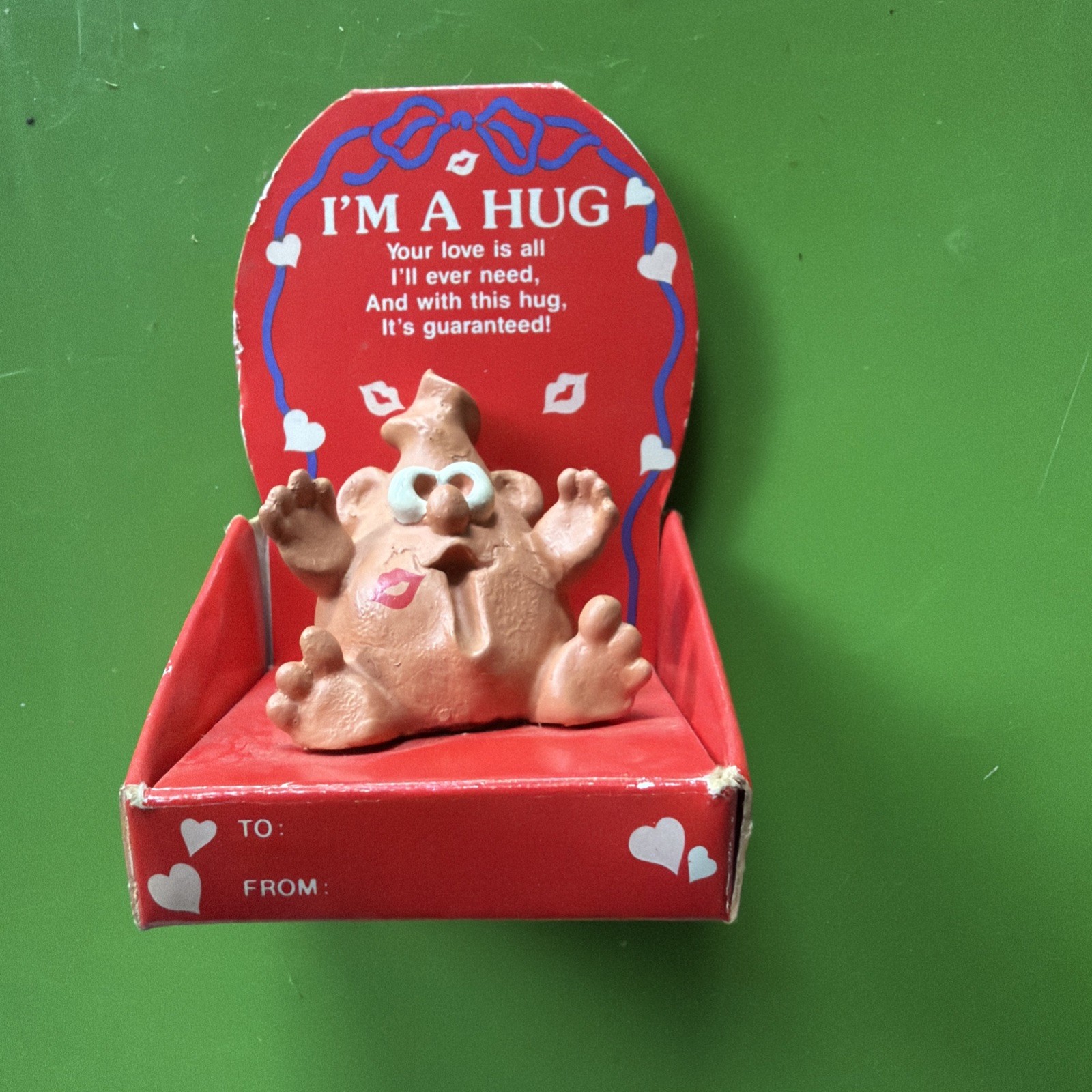 Vintage "I'm a Hug" Russ Berrie Collectible Figure Uneeda Hug Co Boxed #13405