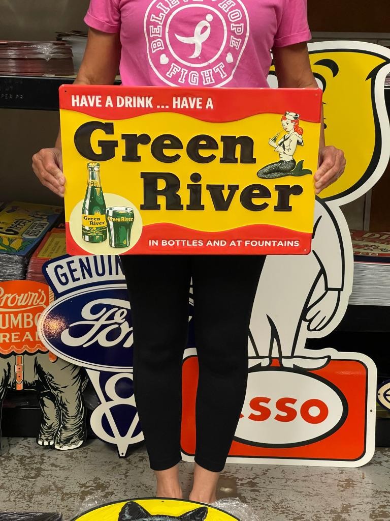Antique Vintage Old Style Green River Soda Drink Mermaid Made USA Antique Vintage Old Style Green River Soda Drink Mermaid Made USA