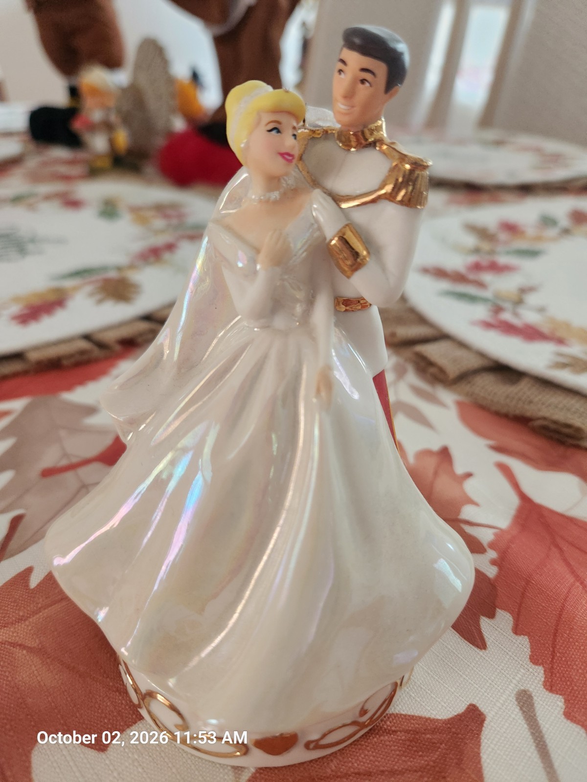 CINDERELLA AND PRINCE CHARMING MUSICAL FIGURE SO THIS IS LOVE CINDERELLA AND PRINCE CHARMING MUSICAL FIGURE SO THIS IS LOVE