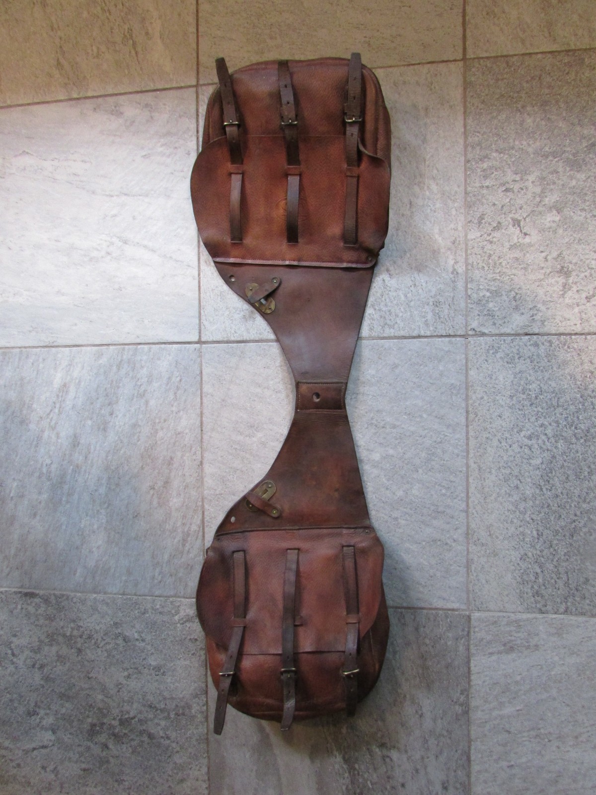 ORIGINAL WWI US Army Cavalry M1904 Saddle Bags MARKED LONG 1917 F.A.W. Leather ORIGINAL WWI US Army Cavalry M1904 Saddle Bags MARKED LONG 1917 F.A.W. Leather