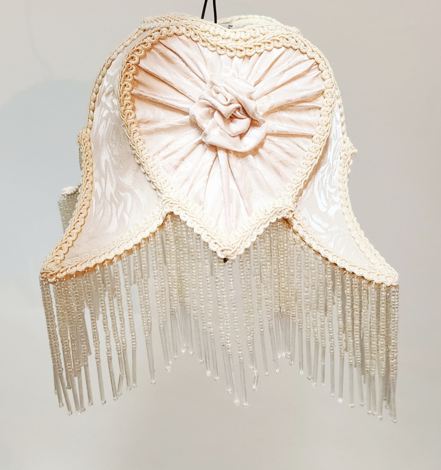 Vintage Dale Tiffany Victorian Heart Boudoir Beaded Light Lamp Shade Pink/ Ivory