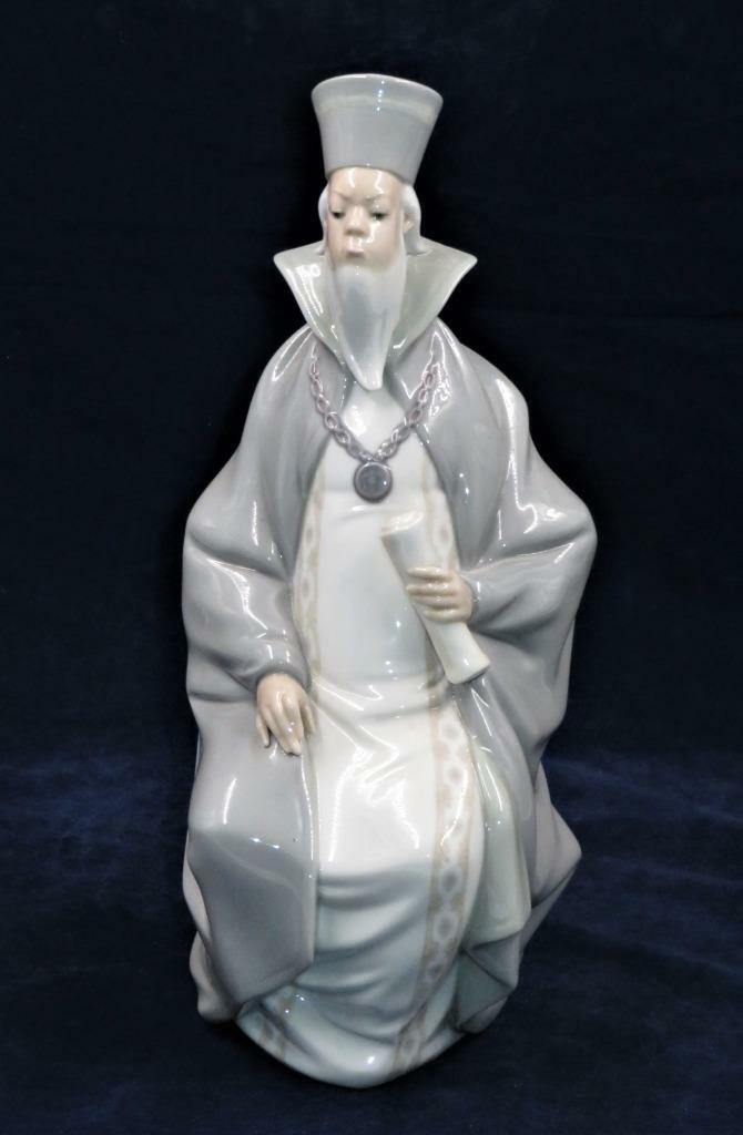 Lladro Spanish Porcelain Figurine LAWYER (Face) 11089 Juan Huerta Magistrado
