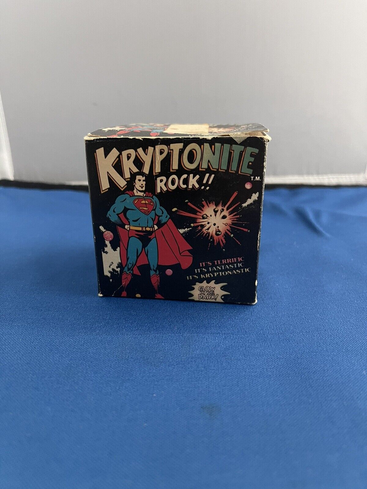 1977,SUPERMAN KRYPTONITE ROCK Glow in the Dark Rock