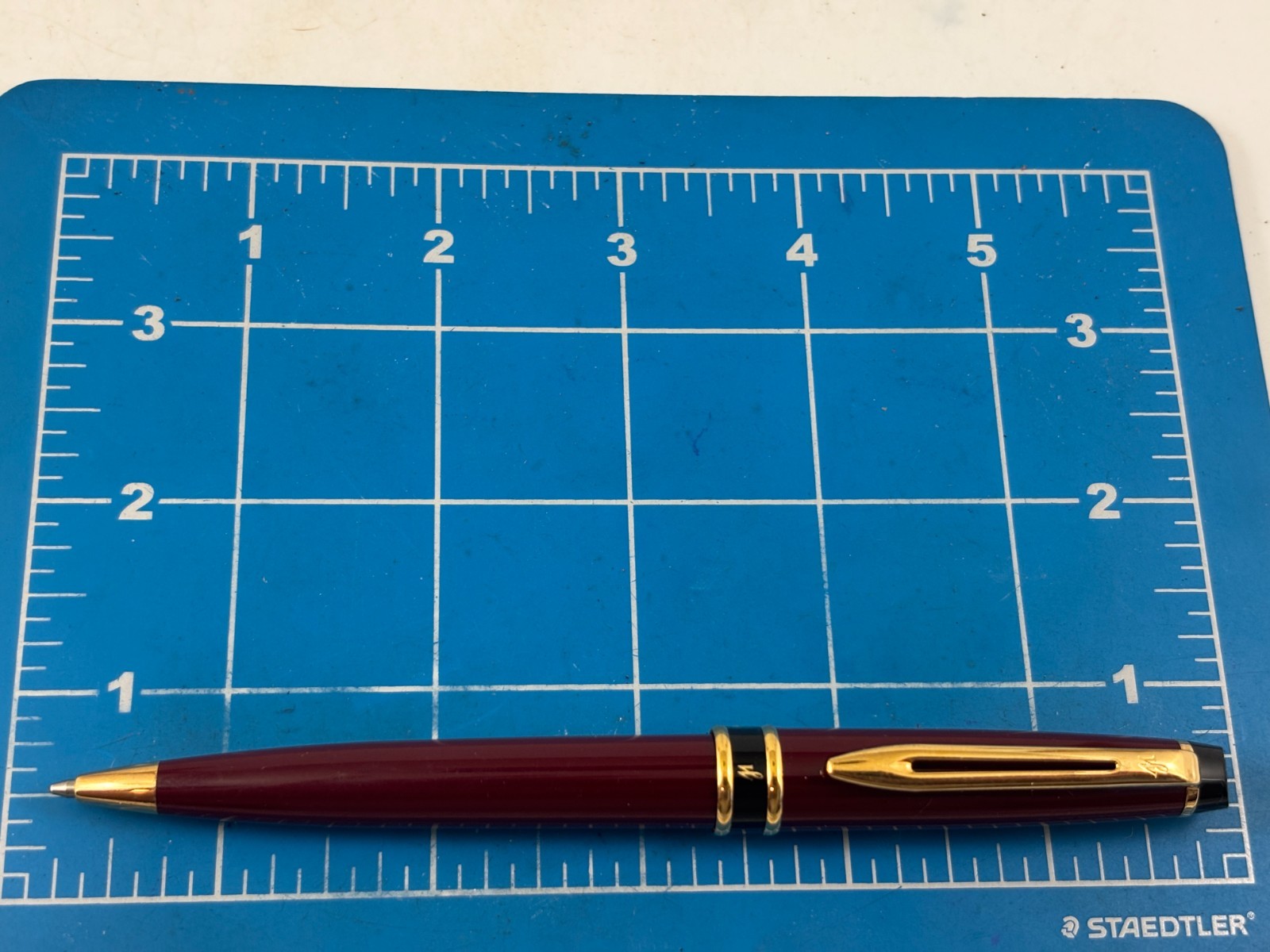 Judd's Very Nice Waterman Expert Burgundy Ballpoint Pen Judd's Very Nice Waterman Expert Burgundy Ballpoint Pen