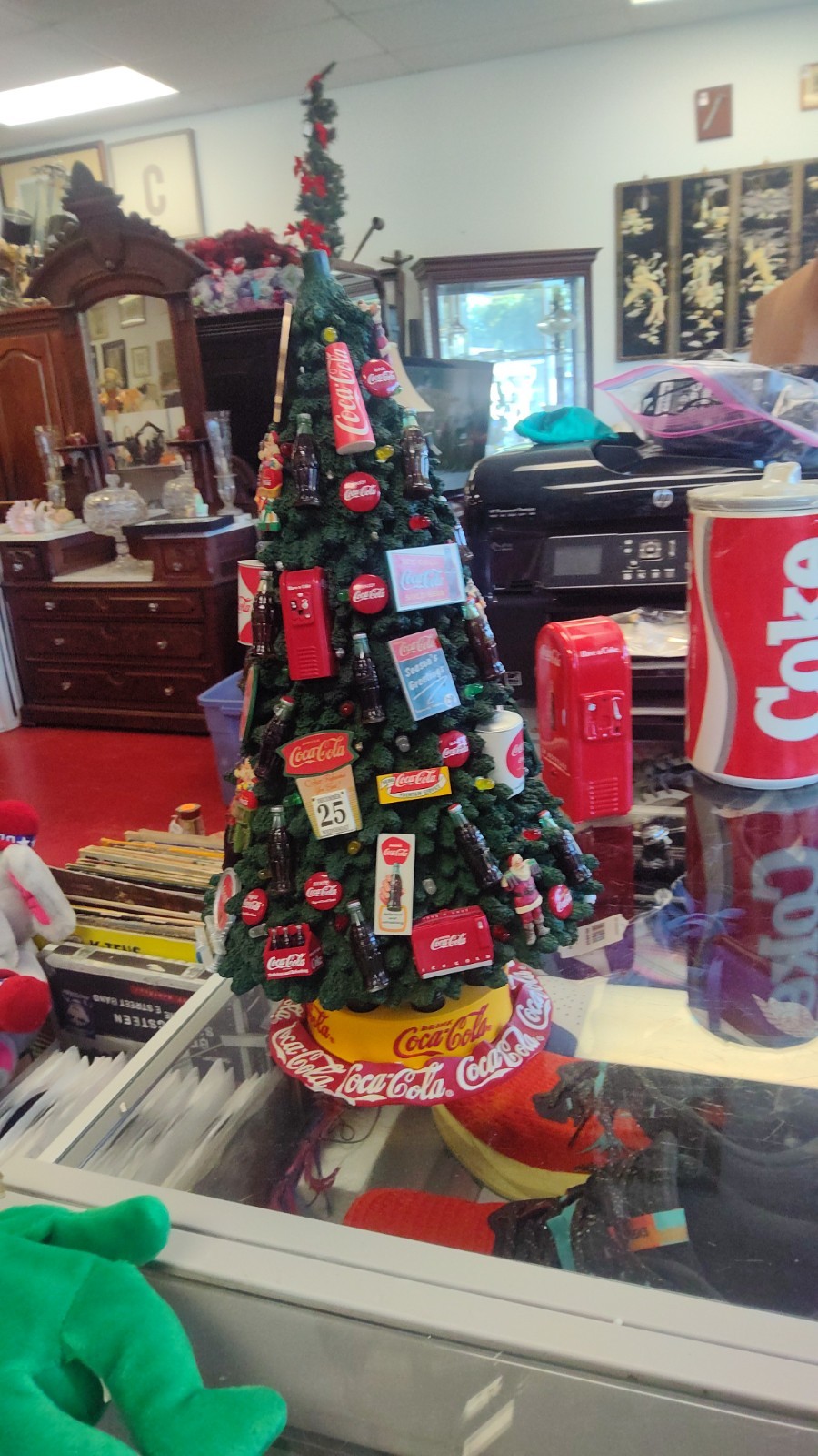 The Danbury Mint Coca Cola Christmas Tree The Danbury Mint Coca Cola Christmas Tree