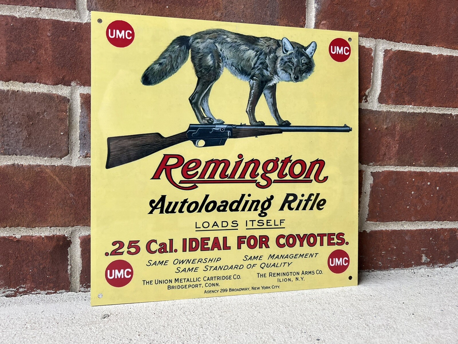 Remington Coyote Vintage Style Sign rifle revolver Gun Remington Coyote Vintage Style Sign rifle revolver Gun