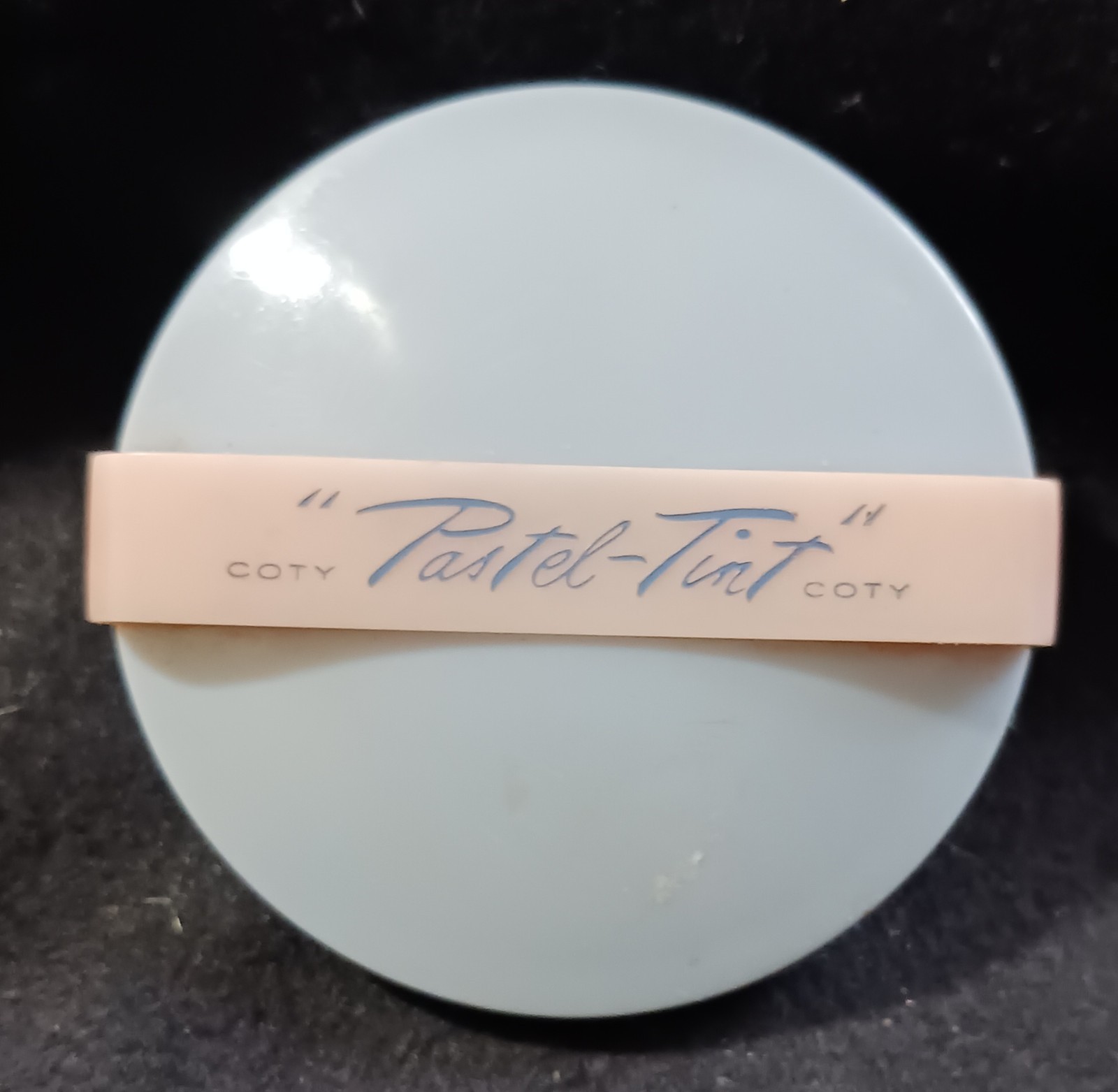 Rare 1948 Coty "Pastel Tint" Cream Powder Compact Blue & Pink Strap Unused NOS Rare 1948 Coty "Pastel Tint" Cream Powder Compact Blue & Pink Strap Unused NOS