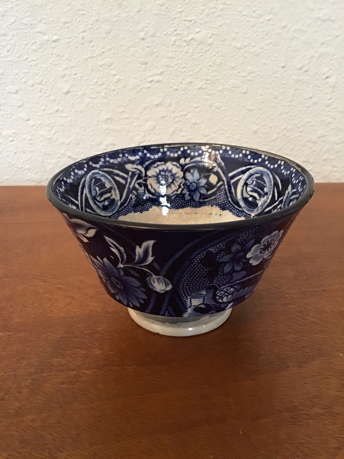 Antique Blue & White Cup Floral & Flower Pot Decorations Early 1800’s Holds 10oz