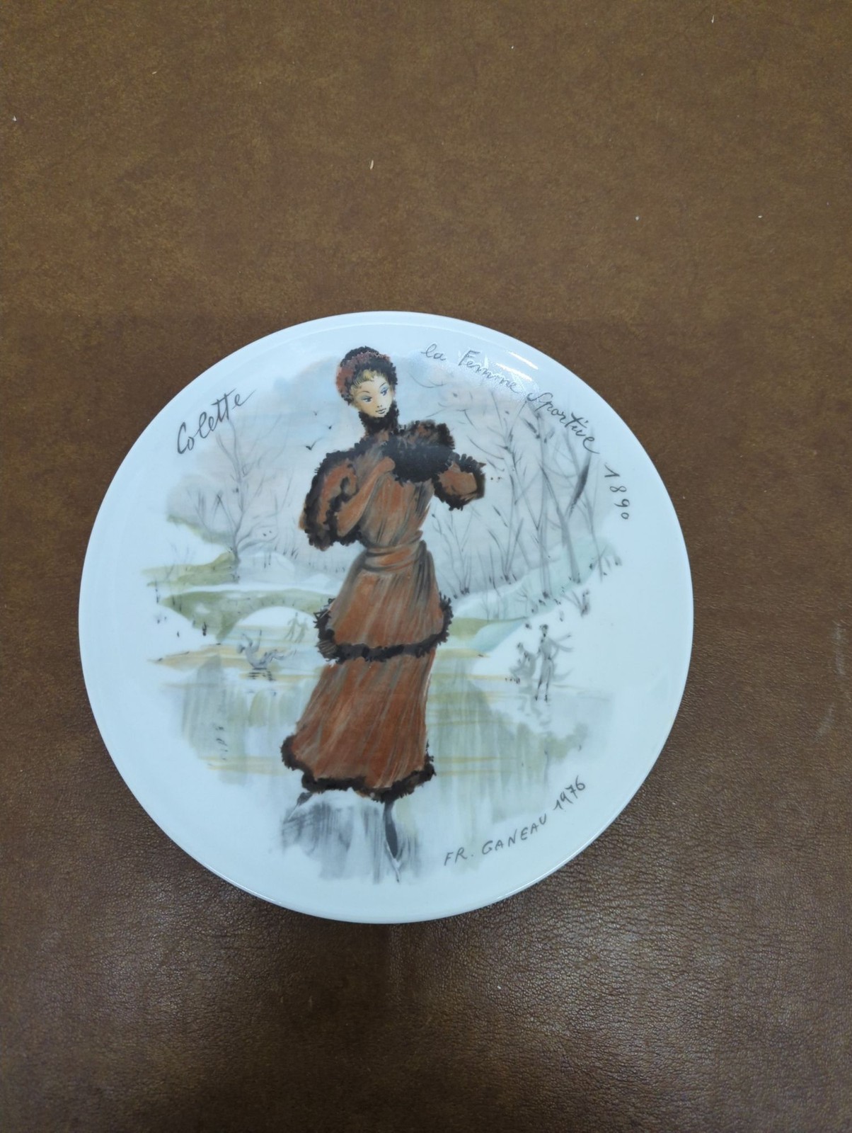 Henri DArceau Limoges Porcelain Collector Plate Colette 1890 Les Femmes Du Siècl