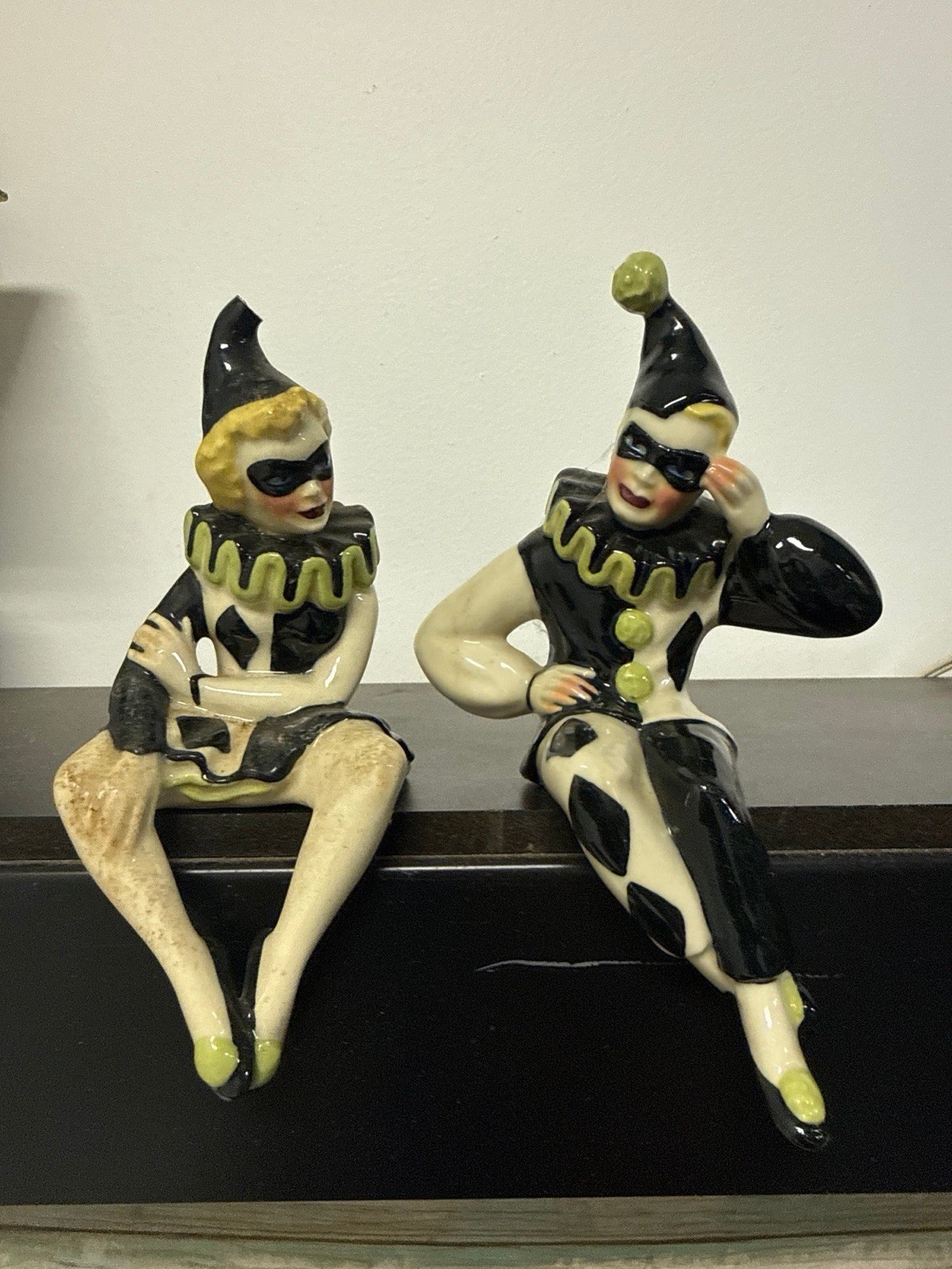 VTG 1940'S CERAMIC ARTS STUDIO PIERROT PIERRETTE HARLEQUIN CLOWN SHELF SITTERS VTG 1940'S CERAMIC ARTS STUDIO PIERROT PIERRETTE HARLEQUIN CLOWN SHELF SITTERS