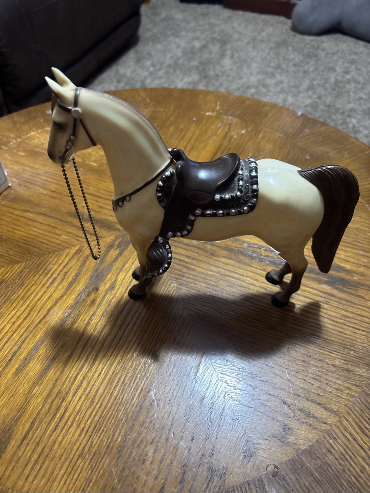 Vintage dale Evans’ Horse BUTTERMILK 1950s Hartland Plastics HORSE & Saddle ONLY Vintage dale Evans’ Horse BUTTERMILK 1950s Hartland Plastics HORSE & Saddle ONLY