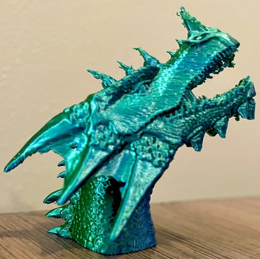 High Definition Intricate Dragon Head, 0.2mm Nozzle, Blue & Green Gradient Color