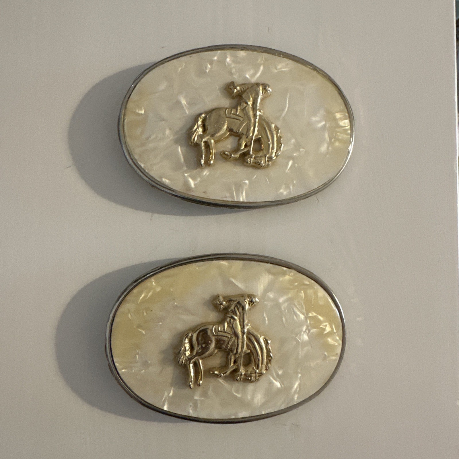 (2) Vintage Western Belt Buckle Bucking Bronco Rodeo Gold Tone and Pearl 🐴🤠 (2) Vintage Western Belt Buckle Bucking Bronco Rodeo Gold Tone and Pearl 🐴🤠