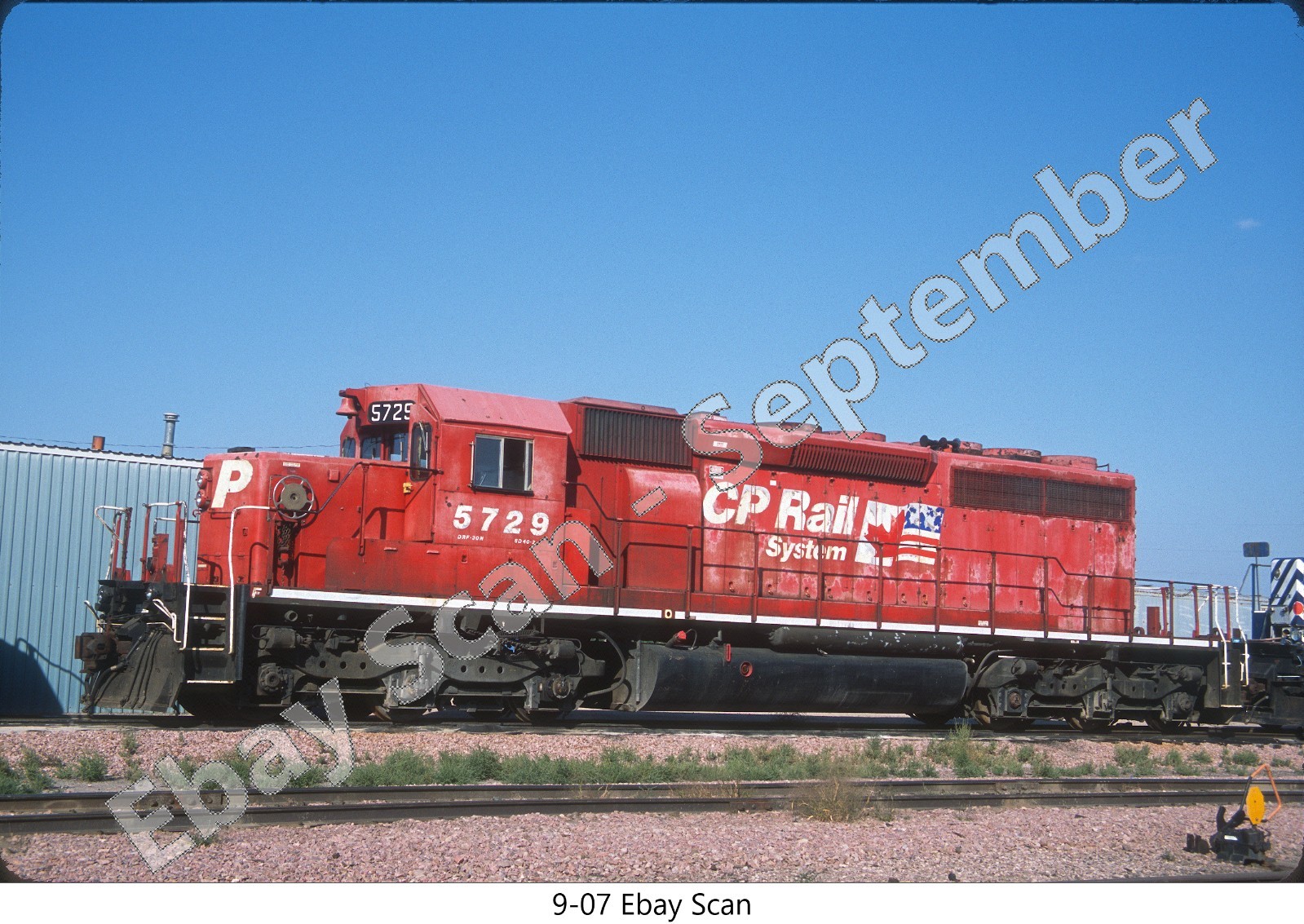 Original Slide-CP (Canadian Pacific) EMD SD40-2 #5729 - "CP RAIL SYSTEM" Original Slide-CP (Canadian Pacific) EMD SD40-2 #5729 - "CP RAIL SYSTEM"