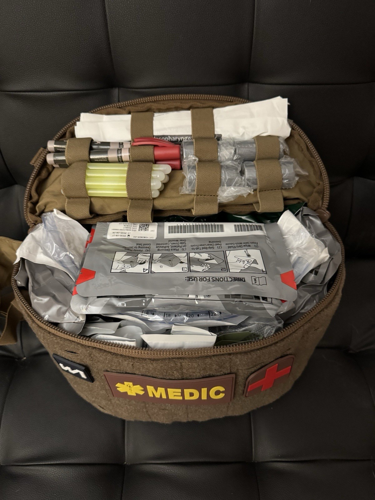 W1 Combat Casualty Squad Rescue Bag (FULLY STOCKED And UNEXPIRED) W1 Combat Casualty Squad Rescue Bag (FULLY STOCKED And UNEXPIRED)