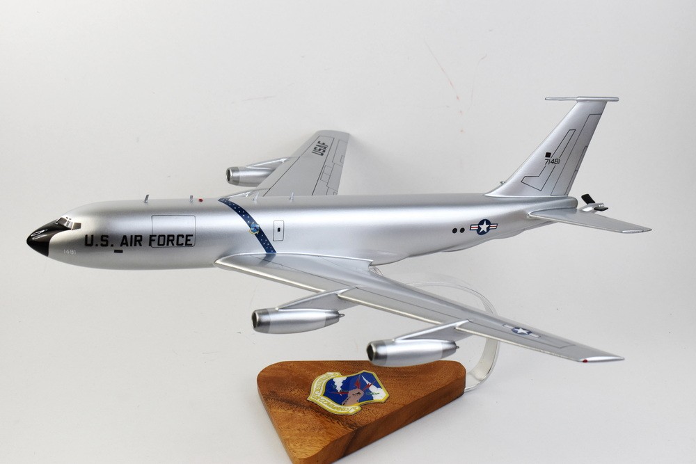 Strategic Air Command (71418) KC-135A Model, 1/90th Scale, Mahogany, Aerial Strategic Air Command (71418) KC-135A Model, 1/90th Scale, Mahogany, Aerial