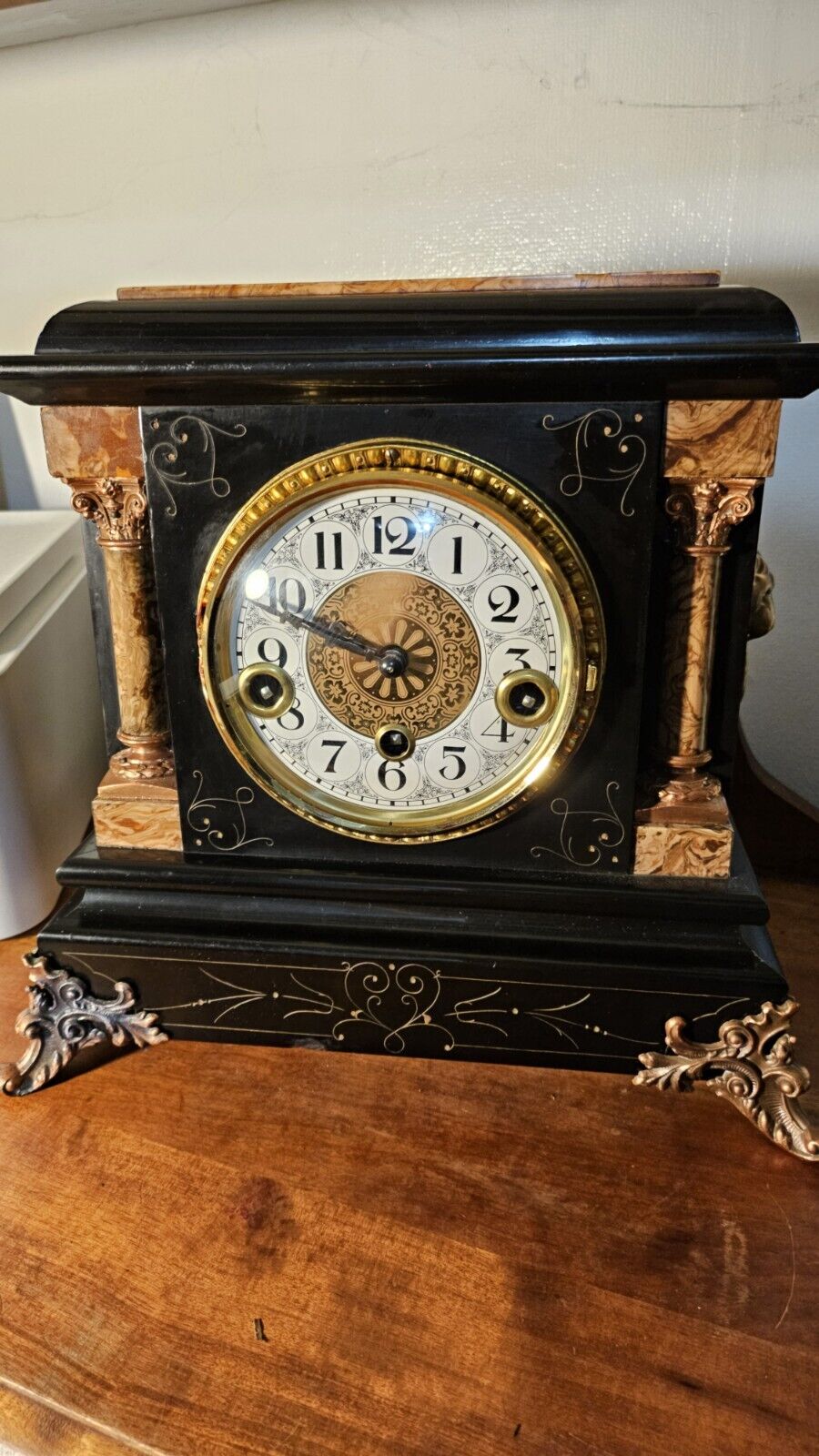 Seth Thomas Adamantine Marble Black Mantle Clock Quarter Chime Hermel Movement.