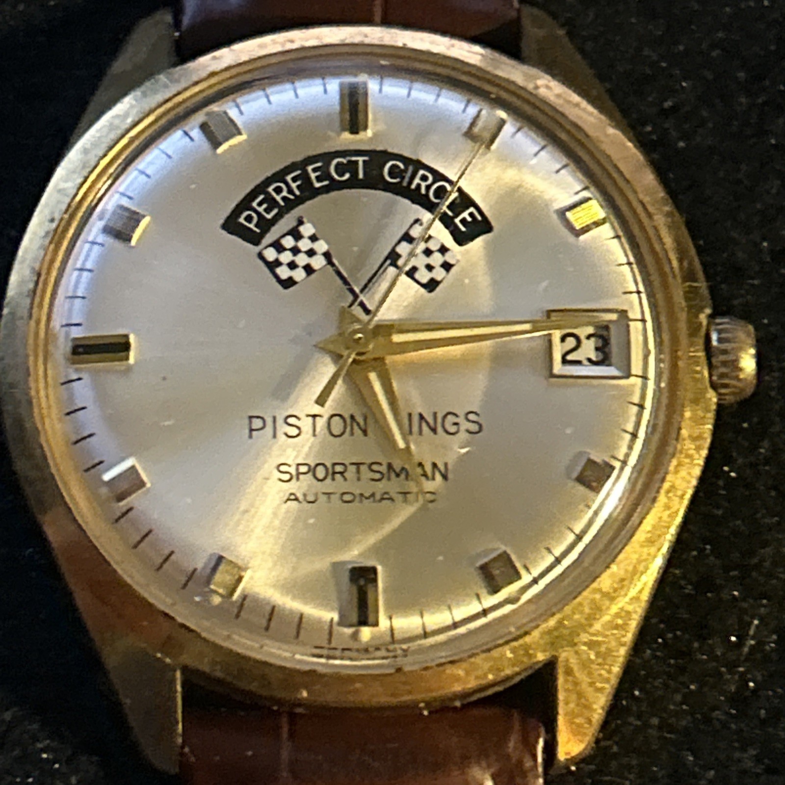 Helbros Sportsman “Perfect Circle Piston Rings Automatic Watch. Vintage. Helbros Sportsman “Perfect Circle Piston Rings Automatic Watch. Vintage.