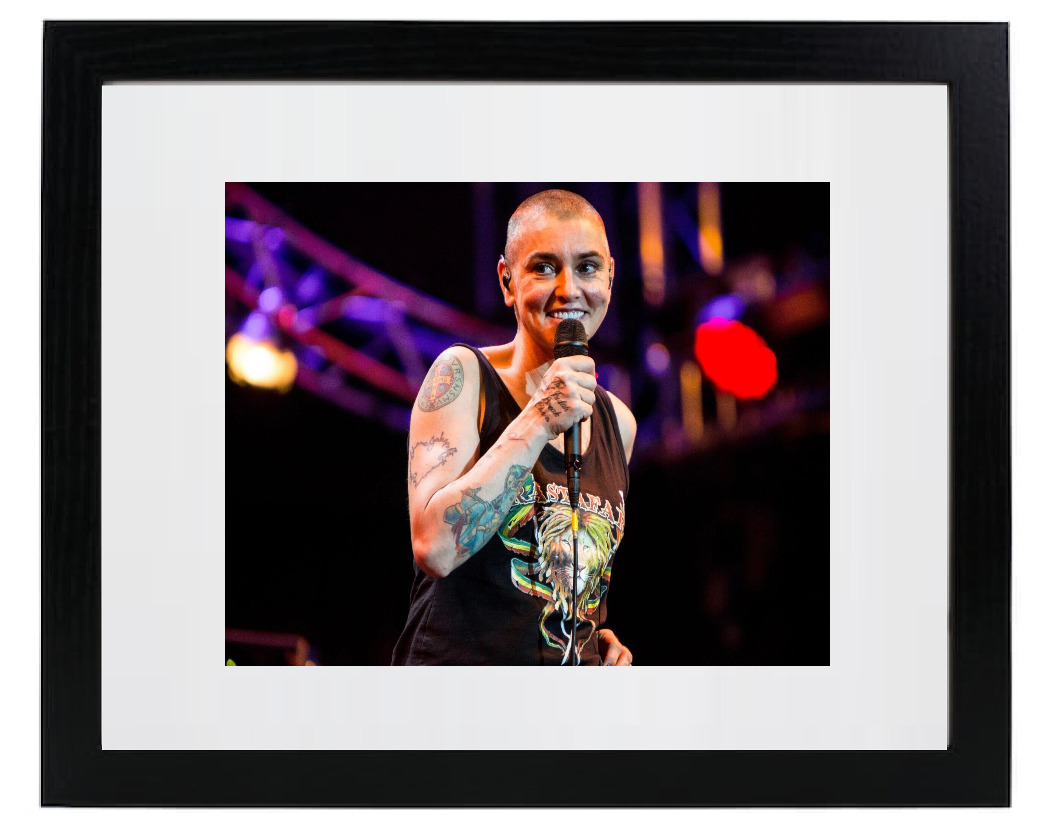 Irish Singer Sinead O\'Connor Classic Matted & Framed Concert Picture Photo