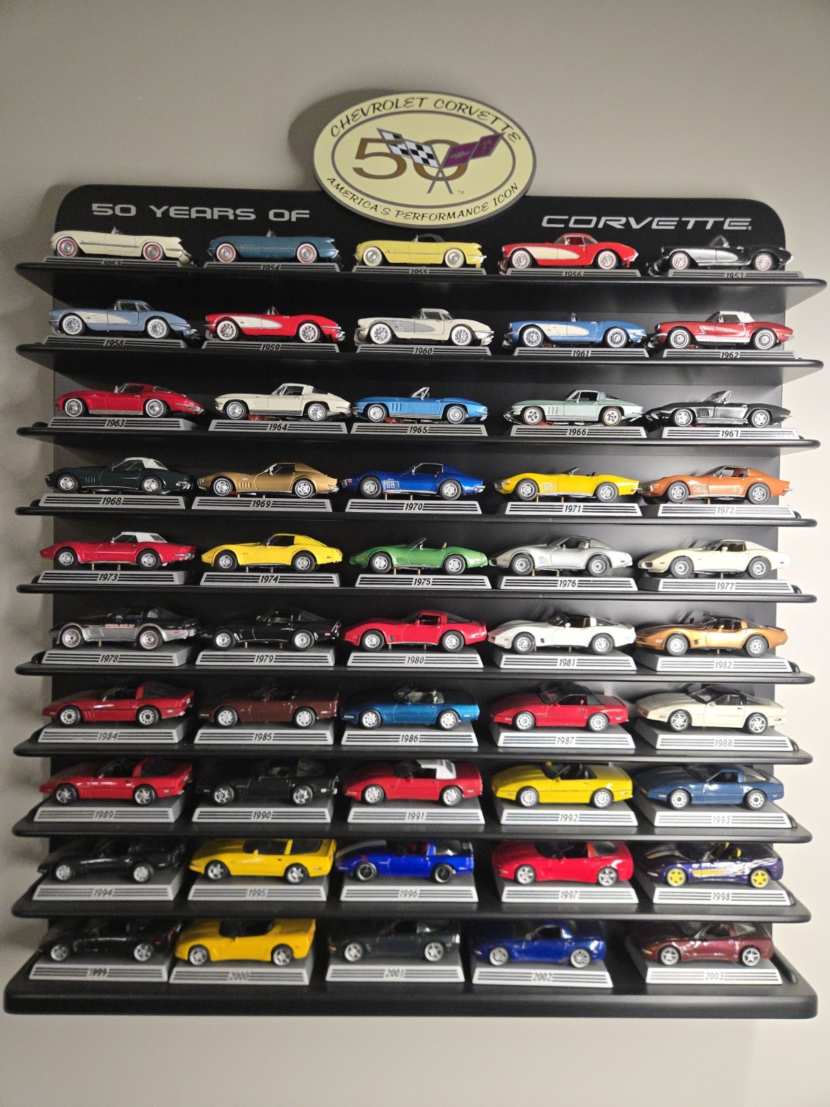 Chevrolet Corvette 1:64 Diecast Model Car Set Wall Display Shelf 50/60 Years
