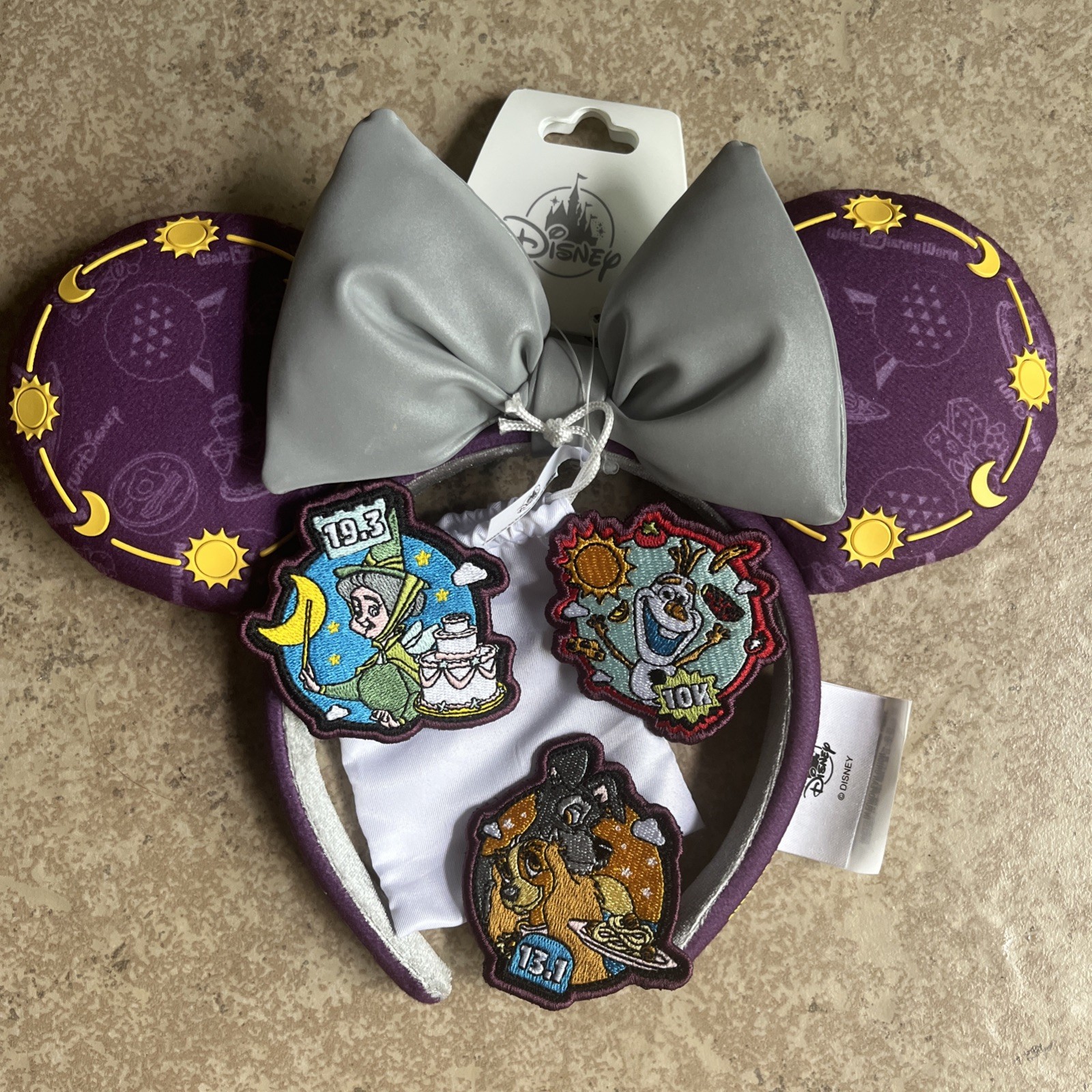AUTHENTIC Rundisney Wine & Dine Weekend Ears w/Removable Bow & Patches AUTHENTIC Rundisney Wine & Dine Weekend Ears w/Removable Bow & Patches