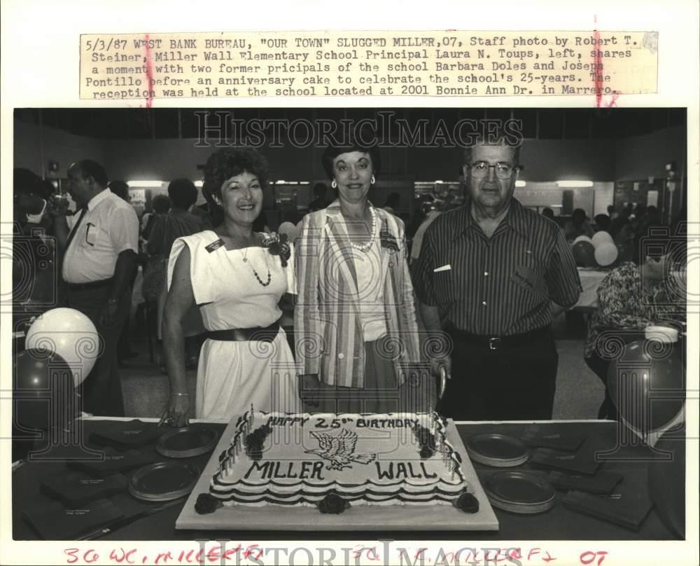 1987 Press Photo Miller Wall Elementary School Principals at Anniversary Party 1987 Press Photo Miller Wall Elementary School Principals at Anniversary Party