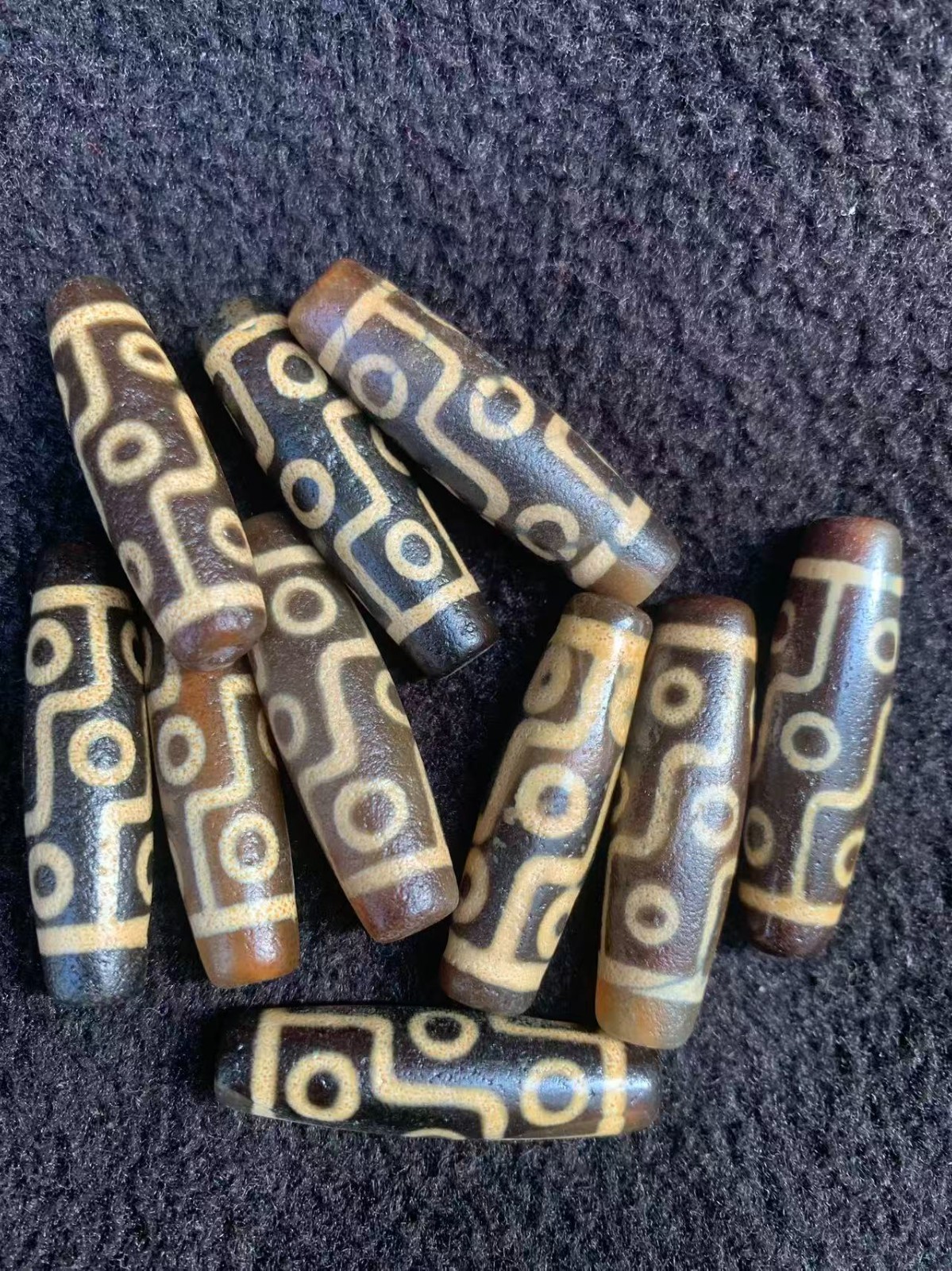 10 Pcs Unusual Pure Tibetan Old Natural Agate Dzi *9Eyed* 40mm Beads 10 Pcs Unusual Pure Tibetan Old Natural Agate Dzi *9Eyed* 40mm Beads