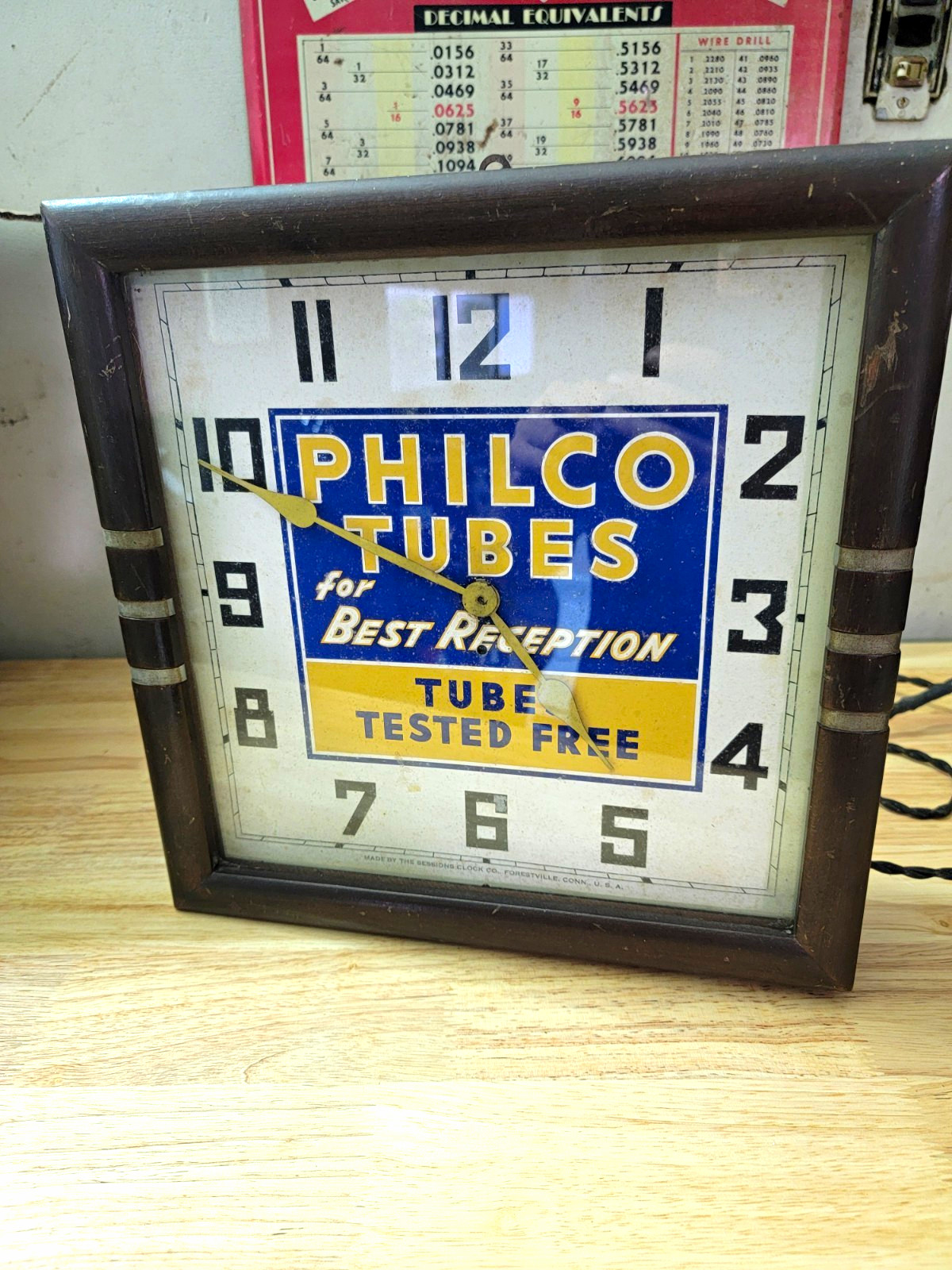 Antique Philco Tubes Advertising Wall Clock "For Best Reception" Wooden Case