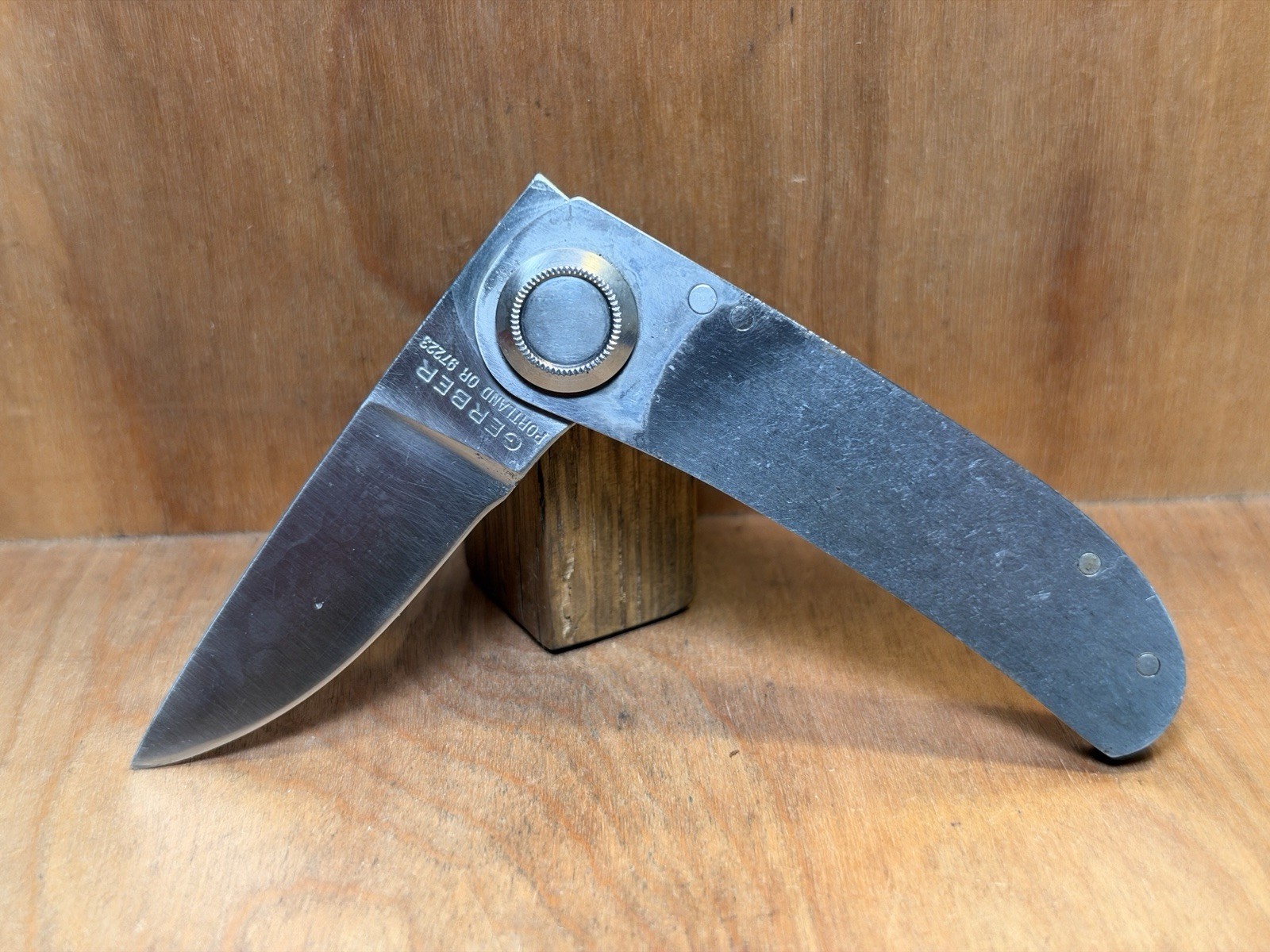 Vintage Gerber Paul Model 2PW Axial Lock Plain SS Handle “READ” USA GREAT