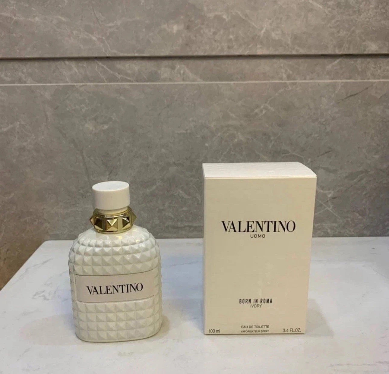 Valentino Uomo Born In Roma Ivory EDT Men 3.4 Oz 100ml New Sealed Cologne Valentino Uomo Born In Roma Ivory EDT Men 3.4 Oz 100ml New Sealed Cologne