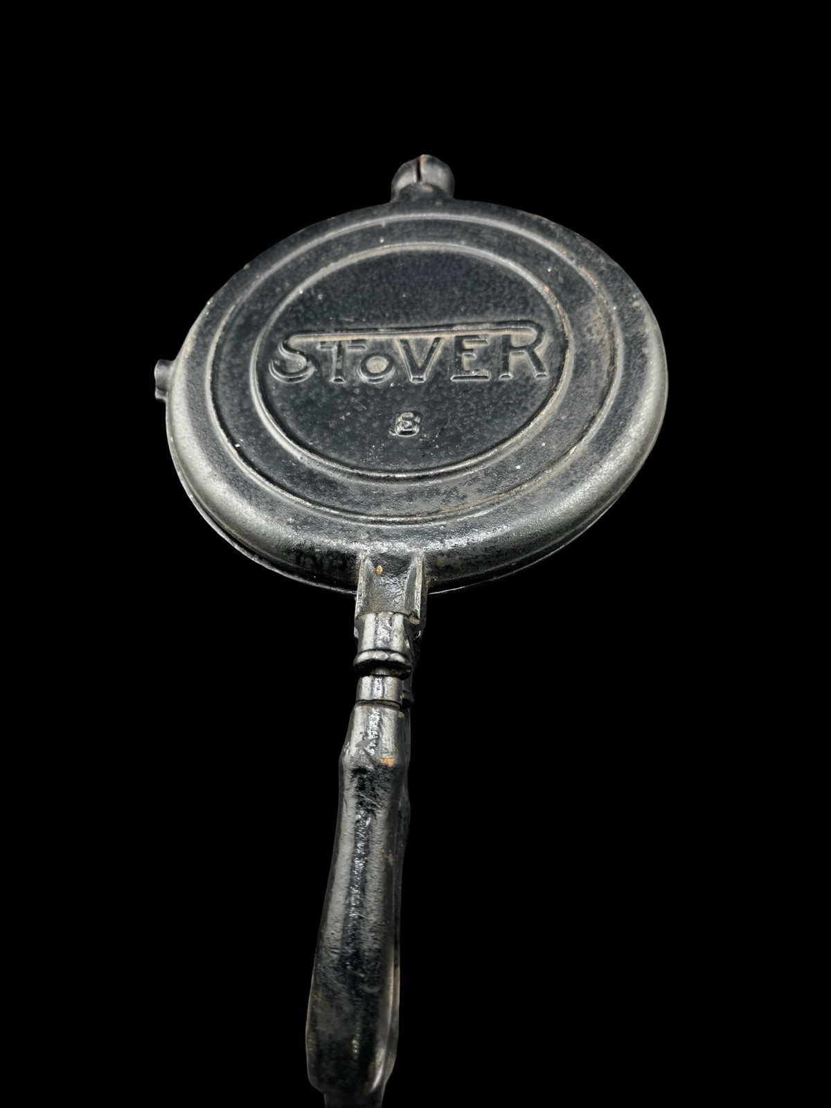 Rare Vintage Antique Stover #8 Cast Iron Waffle Iron  In good Condition